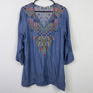 Soft Surroundings Shirt Womens M Blue Chambray Embroidered Boho Hippie Artsy